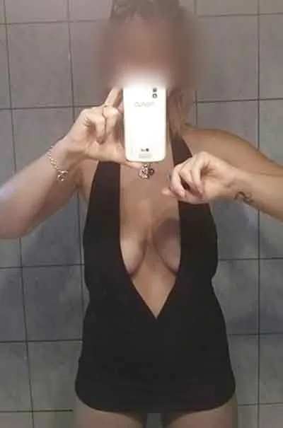 Josefin Oxie